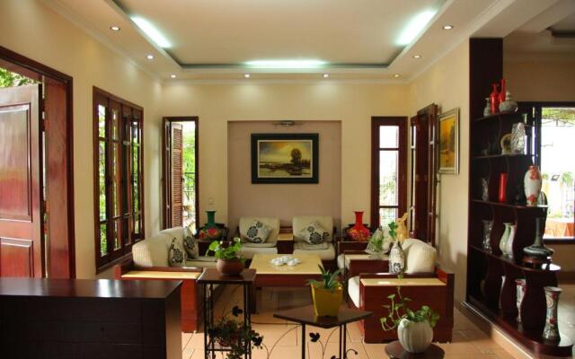 Ha Long Lily Homestay