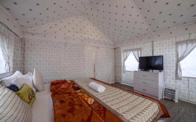 Dawn N Dusk Glamping tents with quintessential valley view