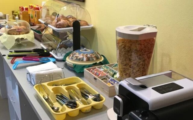 Color House Malpensa B&B