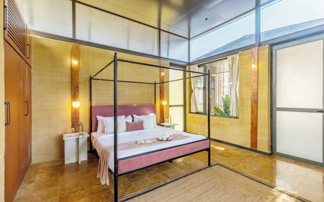 ELIVAAS Hari Bagh 4 BHK Villa