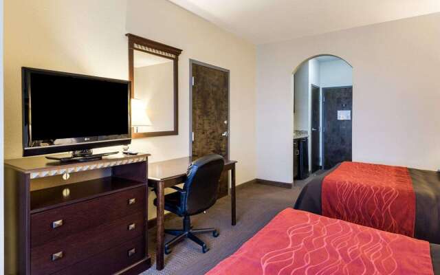 Comfort Inn And Suites Winnie
