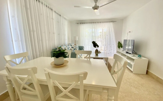 Joyful 1BR apt Green One Playa Dorada CB4