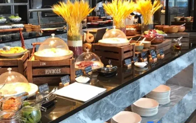 He Fischer Garden Hotel – Meal – Dezhou