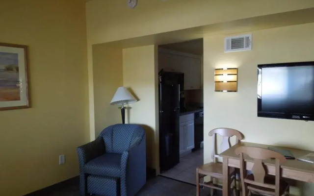 The Atrium Resort, Virginia Beach by Vacatia