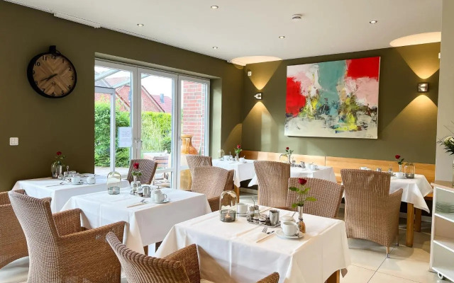 Greetsieler Grachtenhaus