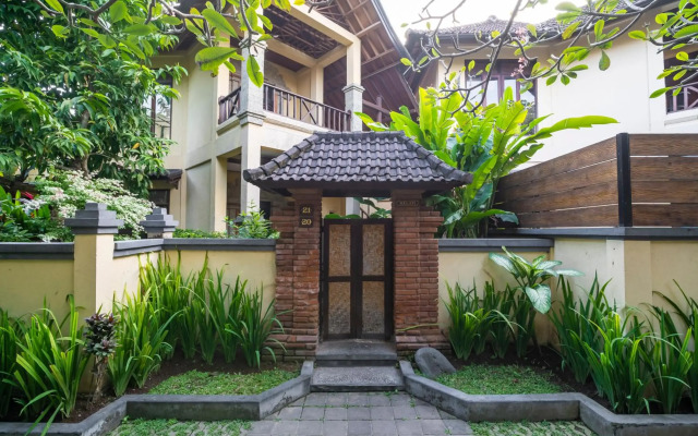 Bali Ayu Hotel And Villas