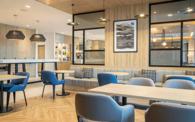 Courtyard by Marriott Inverness Airport