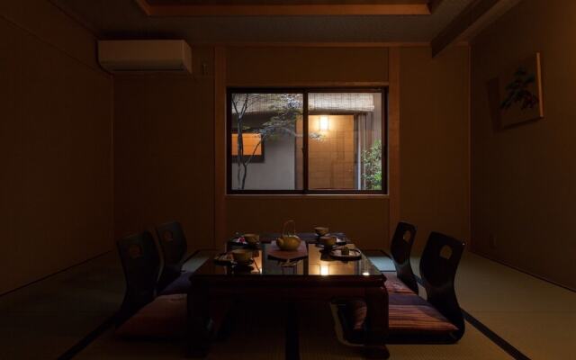 Private Residence Nijo-jo Nagomi