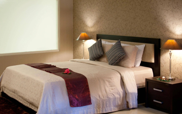Royal Hotel and Villa Trawas