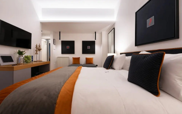 Santalucia Suite