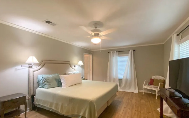 Sandy Feet Retreat 4 Bedroom Home