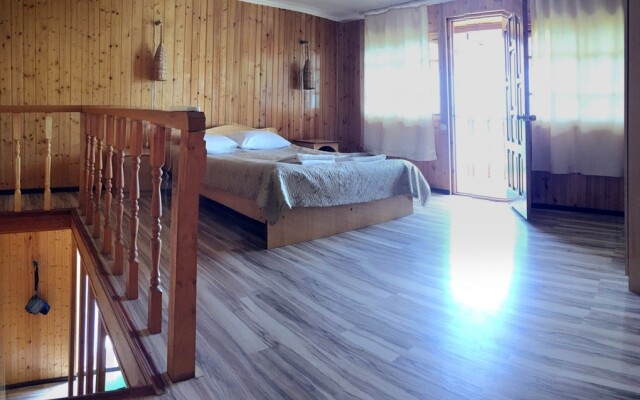 Kamarit Novii Afon Hotel