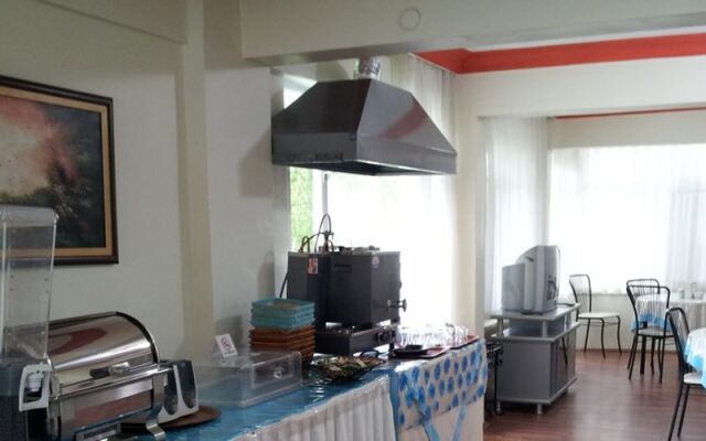 Vadi Hotel
