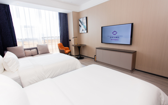 Shanshui S Hotel (Huizhou Zhongkai Hui Huan Store)