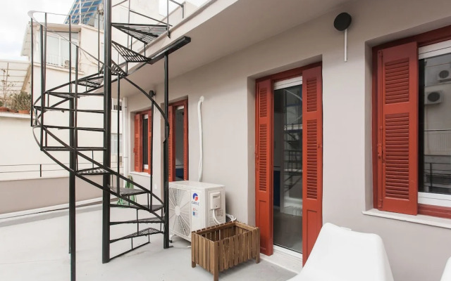 Karitsi Place