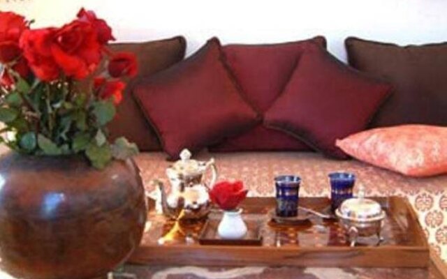 Maison Mnabha