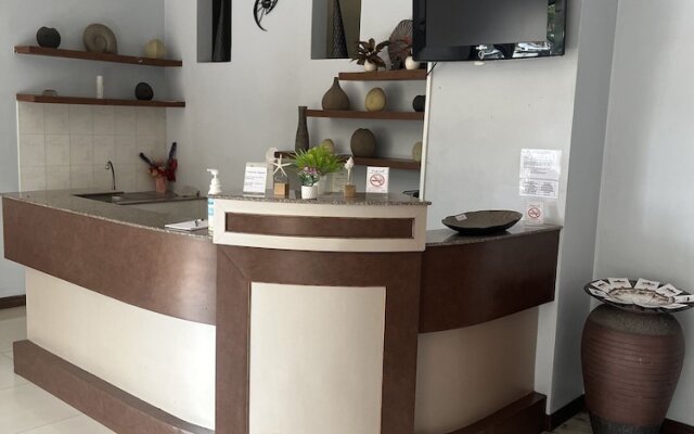 Chat Residence Hotel