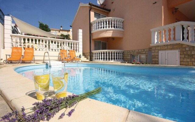 Amazing Home in Vodice With Wifi and 4 Bedrooms