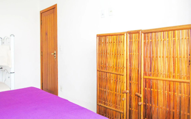 Casa com 4 Suítes, Piscina, Área Gourmet e Wifi