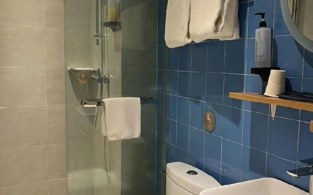 Homeinn · neo (Xuzhou Yunlong Wanda Dezhen Road)