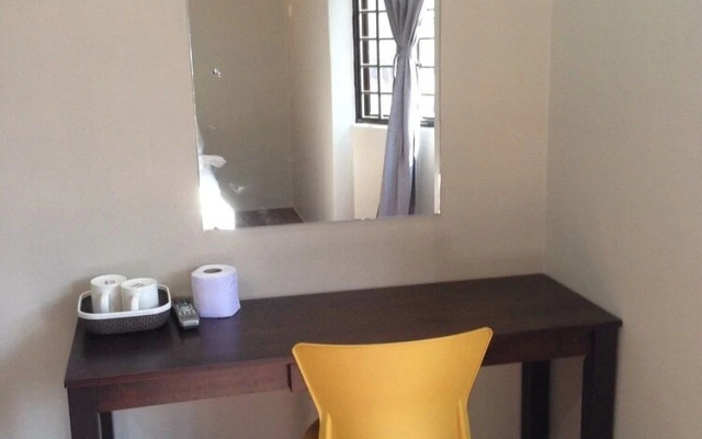 OYO 90019 Homestay Muar