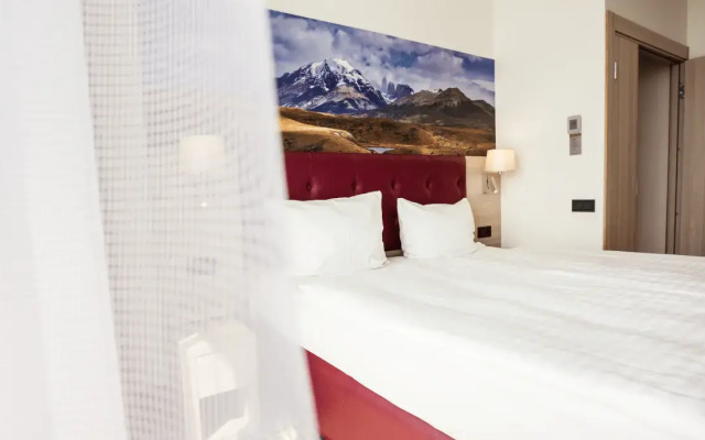 Hotel Lielupe by SemaraH