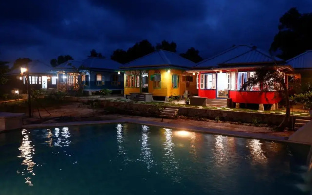Rock and Wreck Dive Resort
