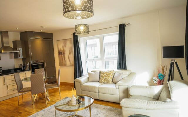 Dartford Luxury 2 Bed Apartment