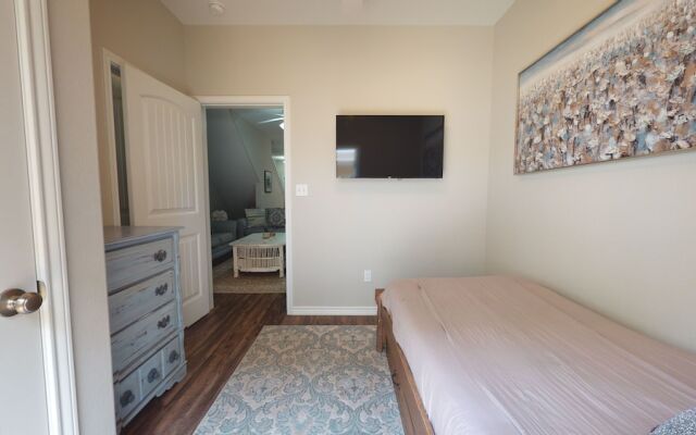 The Chic 3 Bedroom Townhouse