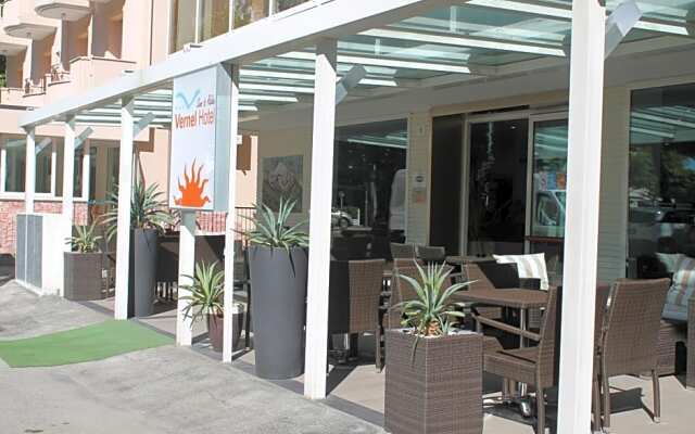 Hotel Vernel