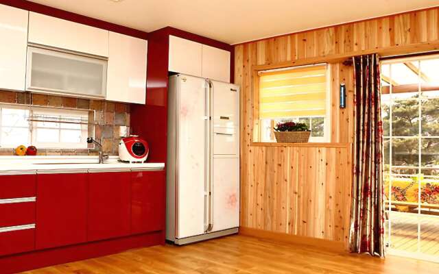 Gapyeong Morning Hill Pension