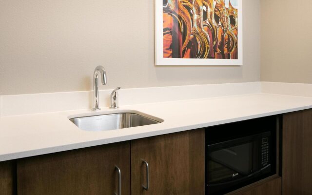 Hampton Inn & Suites Minooka
