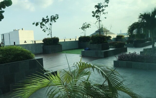 Treepark City Apartement by Echa