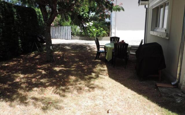 Gîte Sainte-Eulalie-en-Born, 2 pièces, 3 personnes - FR-1-360-697