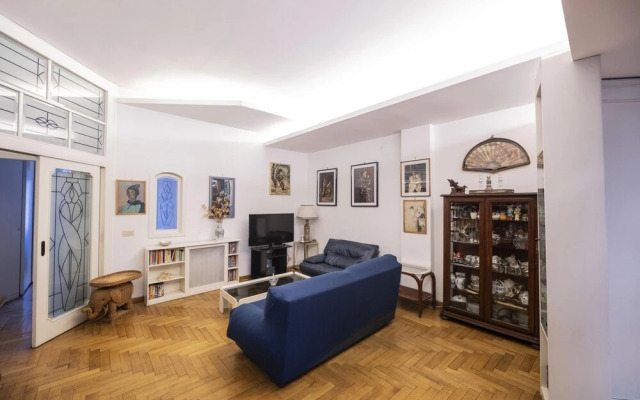 Trastevere 2 BR Cozy Apartment