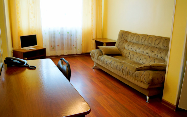 Lotos Hotel