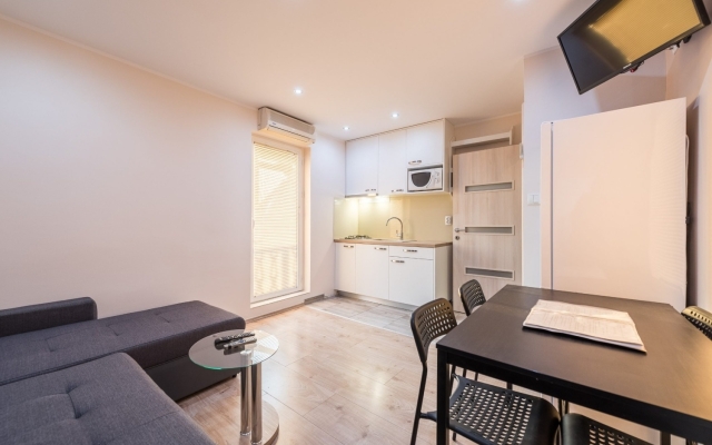 Apartment Tomo - open pool and pool for children: A1 Sukosan, Zadar riviera