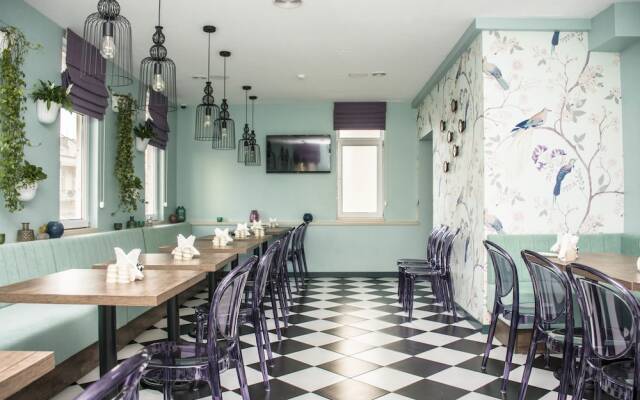 Hazz Boutique Hotel