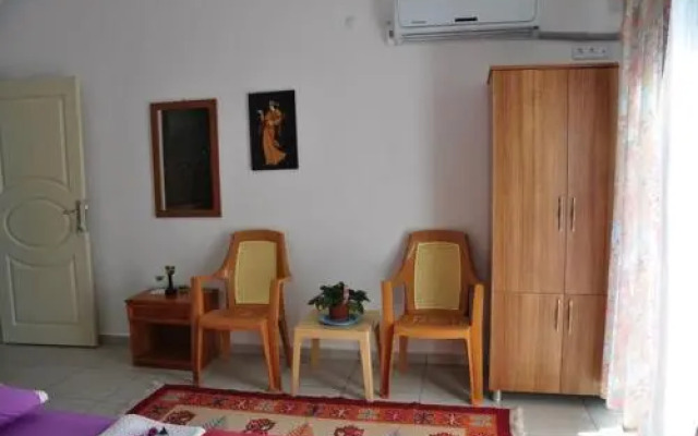 Öz Likya Pension