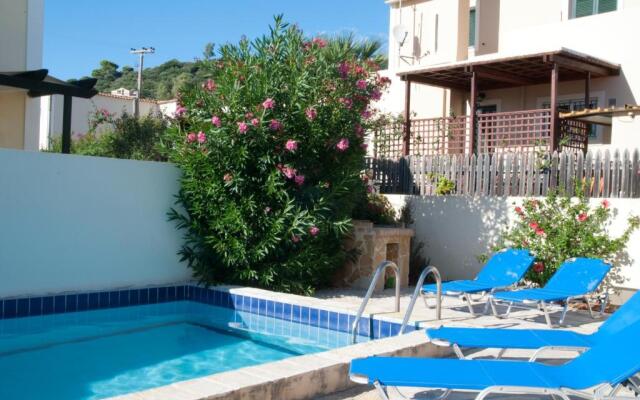 3 bedrooms villa with private pool enclosed garden and wifi at Zakynthos 1 km away from the beach