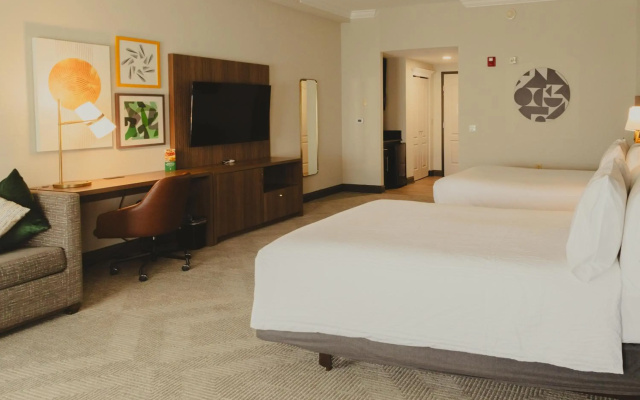 Holiday Inn Macon North by IHG