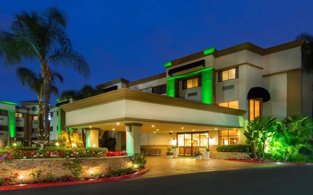 Holiday Inn Santa Ana Orange County Airport, an IHG Hotel