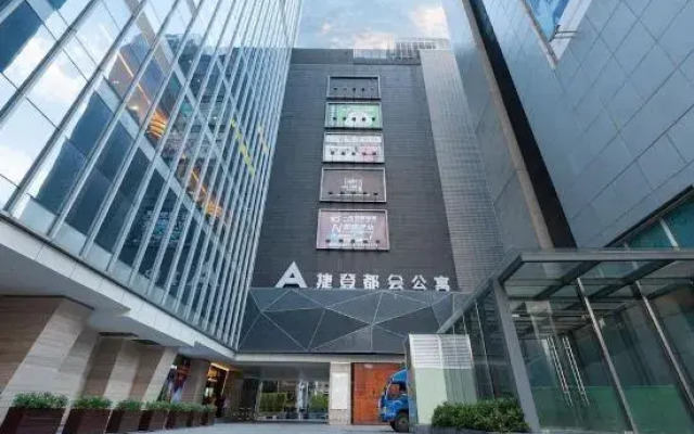 NOMO International Apartment
