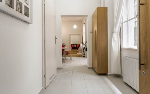 Mahler apartment in VI Terézváros with WiFi.