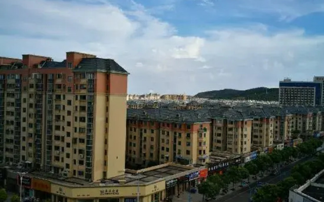 Ruili Hotel