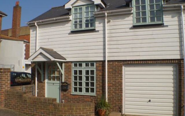 Wendy House