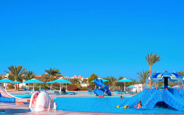 Pharaoh Azur Resort