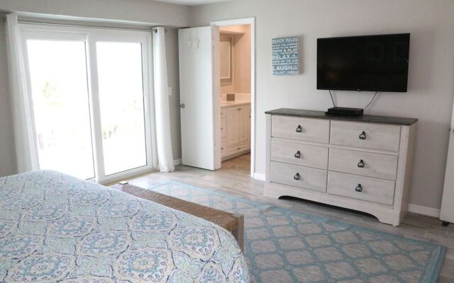 Jamaica Royale 404 - 2 Br Condo