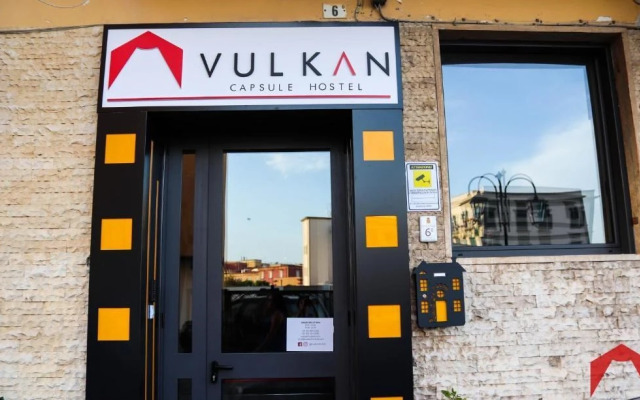Vulkan Capsule Hostel