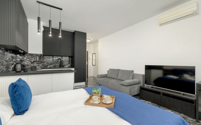 Elegant Studio in Kraków by Renters